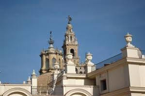 Living Sevilla Apartments Catedral Exterior foto